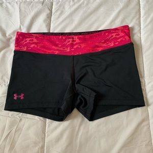 Under Armour Fitted Heat Gear Shorts